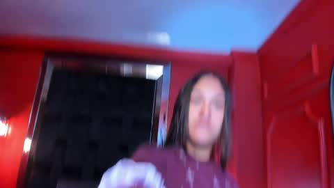 Snapshot of amberhanks chatting on 18, 5, 2026 Amber Hanks online show from 18, 5, 2026