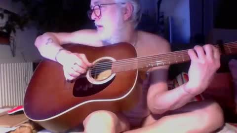 Amberr11 online show from 14, 12, 2025