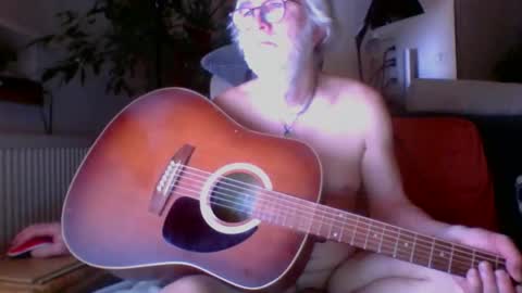 Amberr11 online show from 13, 1, 2026