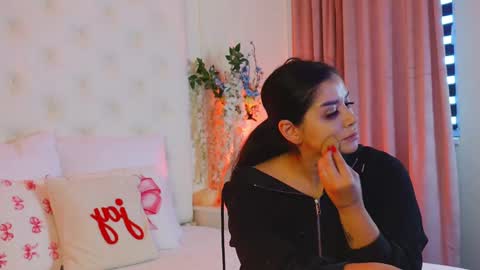 Snapshot of amberseyes chatting on 3, 5, 2026 Amberseyes online show from 3, 5, 2026