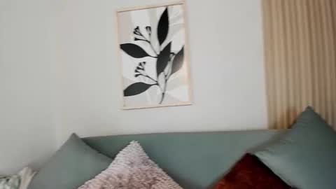 Amber online show from 7, 2, 2026