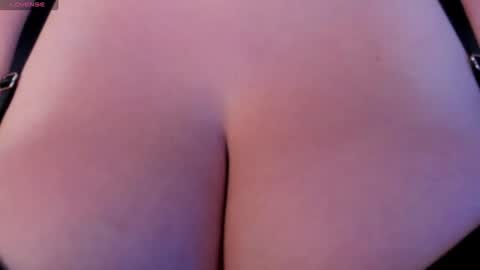 Snapshot of amberthomsonn chatting on 23, 6, 2026 Amber online show from 23, 6, 2026