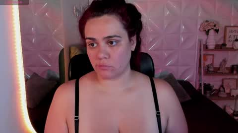 Snapshot of amberthomsonn chatting on 30, 6, 2026 Amber online show from 30, 6, 2026