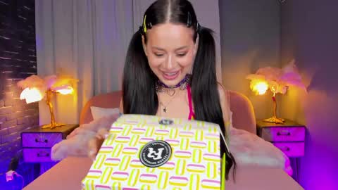 AMY online show from 28, 4, 2026