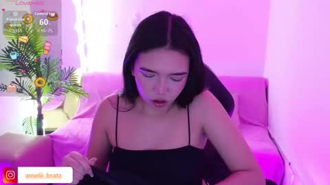 Snapshot of ameelia_tay chatting on 26, 11, 2025 AMELIA online show from 26, 11, 2025