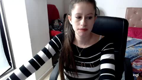 Snapshot of amelia_bella chatting on 19, 5, 2026 amelia online show from 19, 5, 2026
