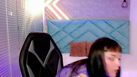 amelia_fry online show from 1, 3, 2025