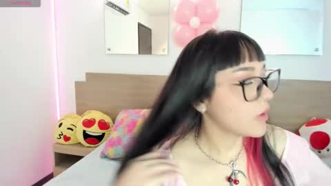 amelia_fry online show from 8, 9, 2025