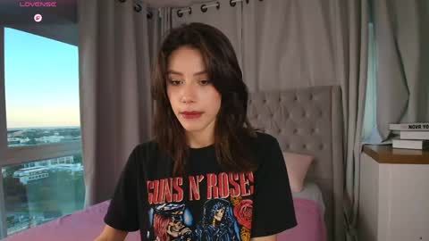 Snapshot of amelia_mee chatting on 6, 6, 2026 amelia_mee online show from 6, 6, 2026