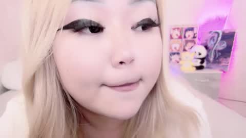 Amelia online show from 19, 2, 2025