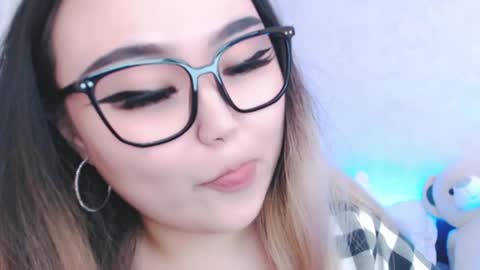 Snapshot of amelia_sunlight chatting on 29, 5, 2026 Amelia online show from 29, 5, 2026