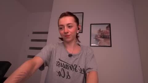 Snapshot of ameliamber0 chatting on 1, 10, 2025 Amelia online show from 1, 10, 2025