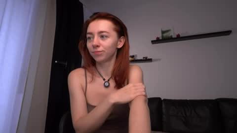 Snapshot of ameliamber0 chatting on 18, 10, 2025 Amelia online show from 18, 10, 2025