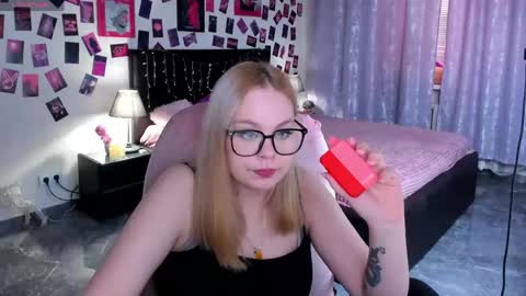 Amelia online show from 14, 4, 2026