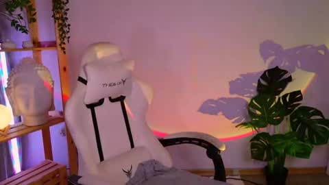 Amelia online show from 25, 7, 2026