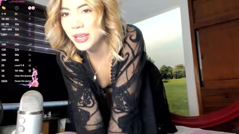 Amelia online show from 20, 9, 2025