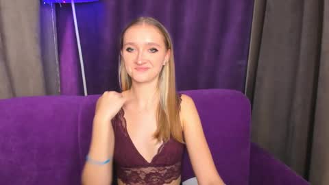 ameliawise online show from 15, 12, 2024