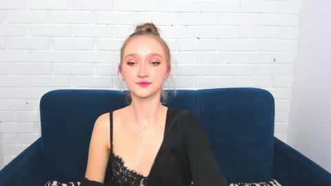 ameliawise online show from 4, 1, 2025