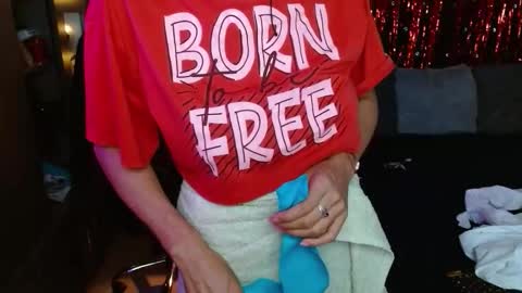 Snapshot of amelie__martinez chatting on 11, 2, 2026 amelie__martinez online show from 11, 2, 2026