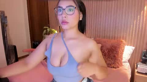Amelie online show from 5, 8, 2026