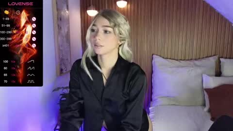 Isabella online show from 23, 1, 2025