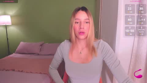 Amelie Graham online show from 6, 2, 2025