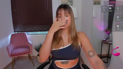 Amelie Graham online show from 11, 4, 2026