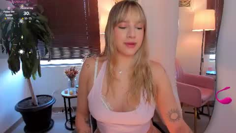Snapshot of ameliegraham chatting on 21, 6, 2026 Amelie Graham online show from 21, 6, 2026