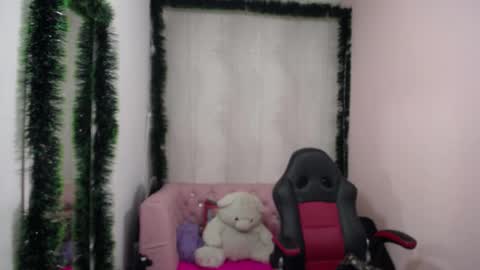 AMELIEROUS .. see you tomorrow  kisses online show from 21, 12, 2024