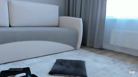 Amelina Love online show from 3, 4, 2026