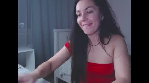 amelinamersi online show from 15, 9, 2025