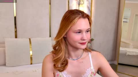 AmeliRoyse online show from 25, 4, 2026