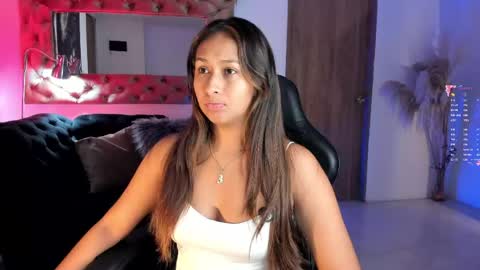 Snapshot of amelyamann chatting on 24, 5, 2026 online show from 24, 5, 2026
