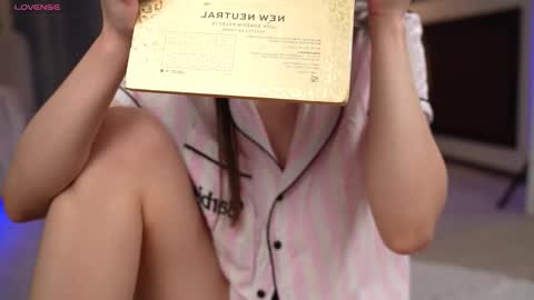 Snapshot of amelyxxx chatting on 17, 10, 2025 Amy online show from 17, 10, 2025