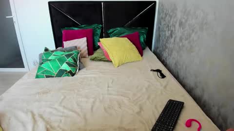 Julia online show from 27, 2, 2026