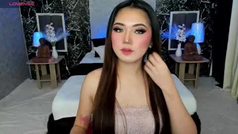 Claire online show from 22, 9, 2025