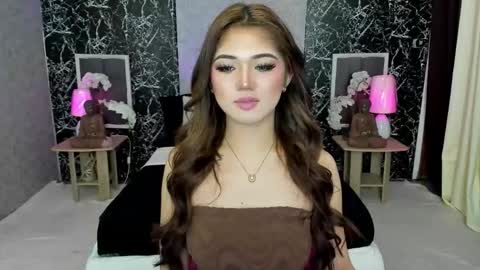 Claire online show from 3, 11, 2025