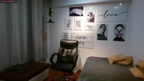 amethystshadow online show from 30, 11, 2025