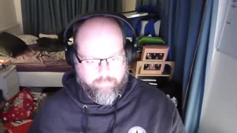 Snapshot of amf_1982 chatting on 25, 9, 2025 Andy online show from 25, 9, 2025