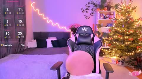 Snapshot of ami_amour_ chatting on 29, 12, 2024 Hi-hi I am Kate welcome to my sexy room online show from 29, 12, 2024