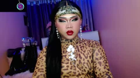Queen Mireska online show from 28, 7, 2026