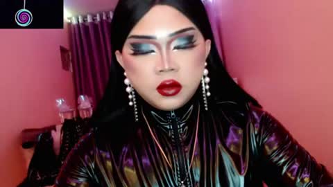 Queen Mireska online show from 31, 7, 2026