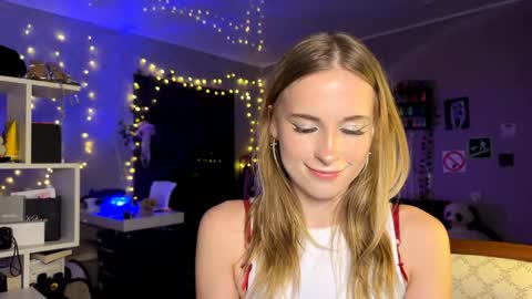 Amily online show from 18, 4, 2026