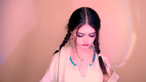 Amina online show from 10, 3, 2026