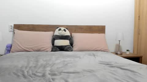 Amira Vyxen online show from 9, 10, 2025