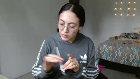 Snapshot of amitlu_ chatting on 3, 2, 2025 amitlu_ online show from 3, 2, 2025