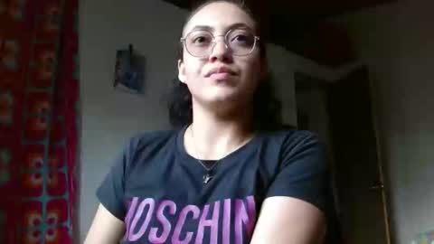 Snapshot of amitlu_ chatting on 13, 2, 2025 amitlu_ online show from 13, 2, 2025