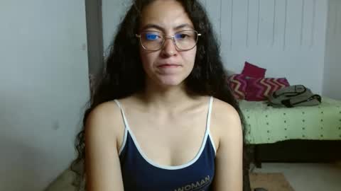 Snapshot of amitlu_ chatting on 29, 10, 2025 amitlu_ online show from 29, 10, 2025