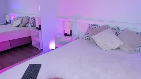 Amy online show from 28, 4, 2026