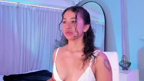 Ammy Nova online show from 19, 9, 2025